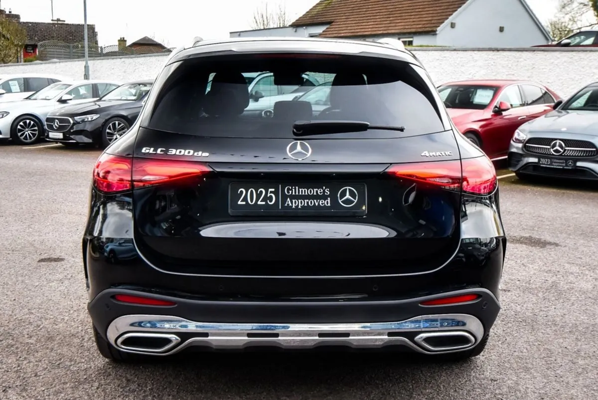 Mercedes-Benz GLC 300de AMG Premium Pan Roof 328bh - Image 6