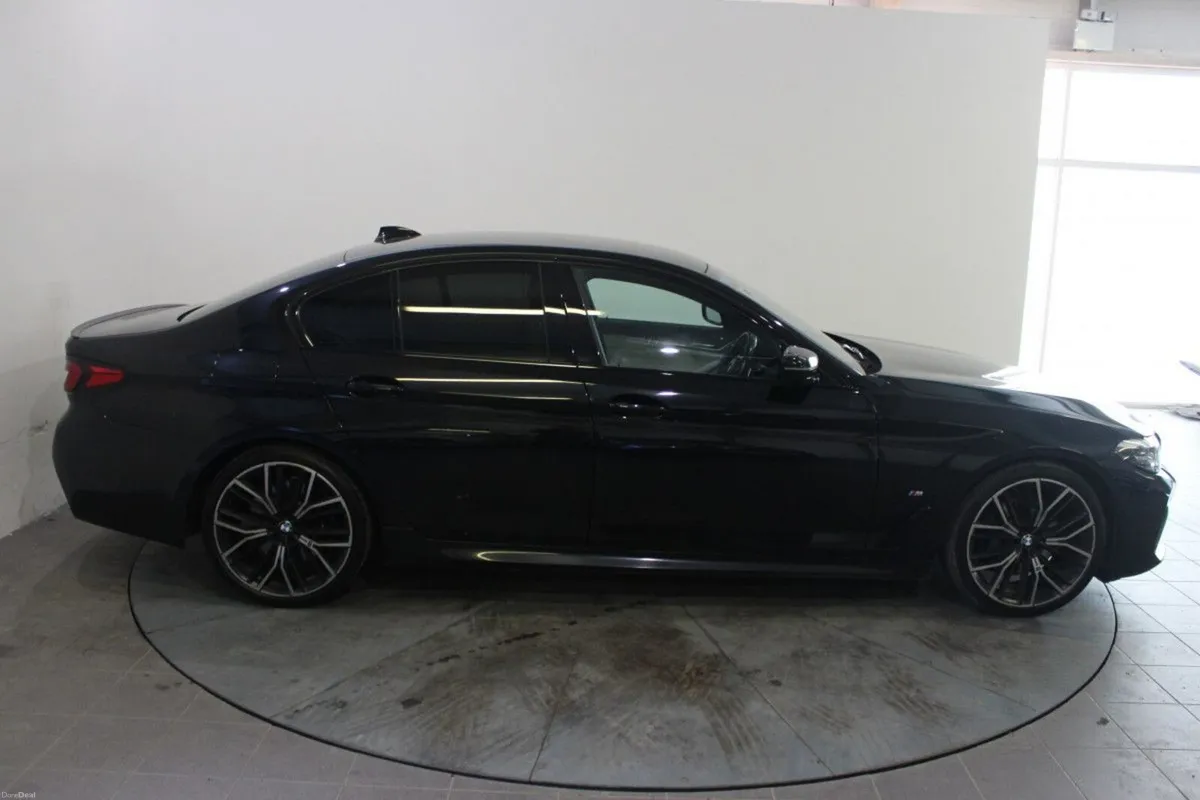 BMW 5-Series 520d M Sport AUTO - TENDER 44 - Image 2