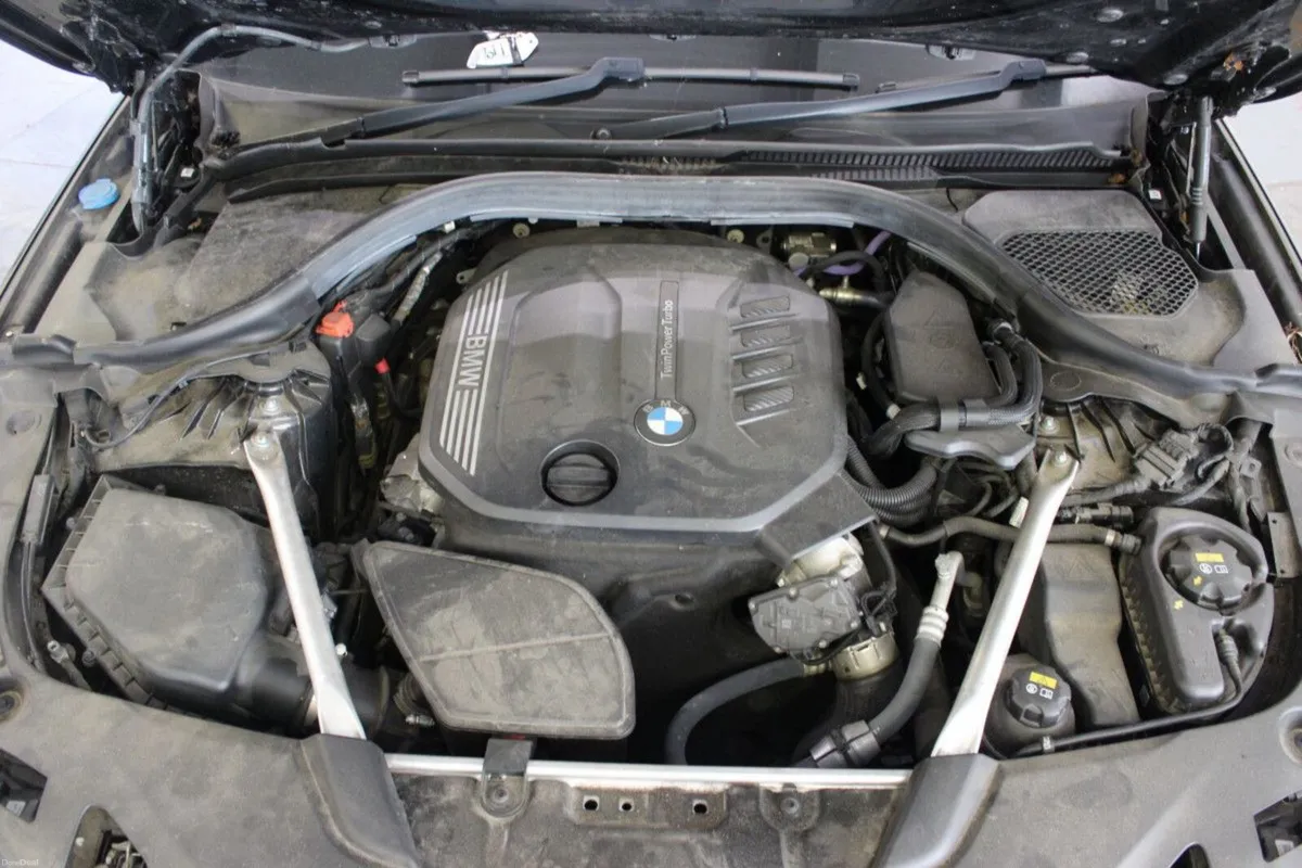 BMW 5-Series 520d M Sport AUTO - TENDER 44 - Image 3