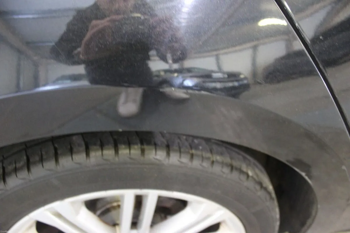 SEAT Leon 1.6 TDI 105 PS S St/St - TENDER 43 - ENG - Image 4