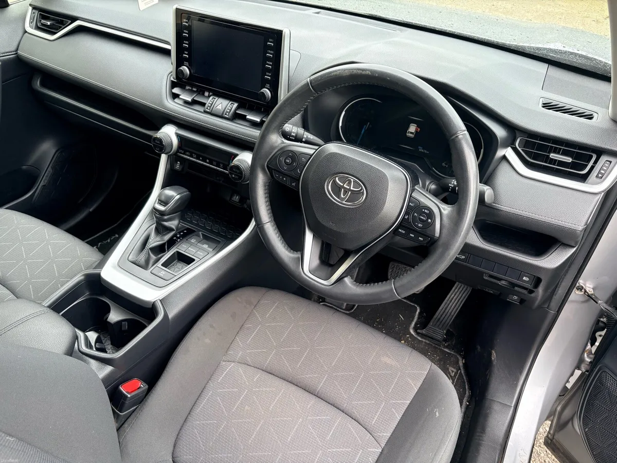 Toyota RAV4 Luna - Image 2