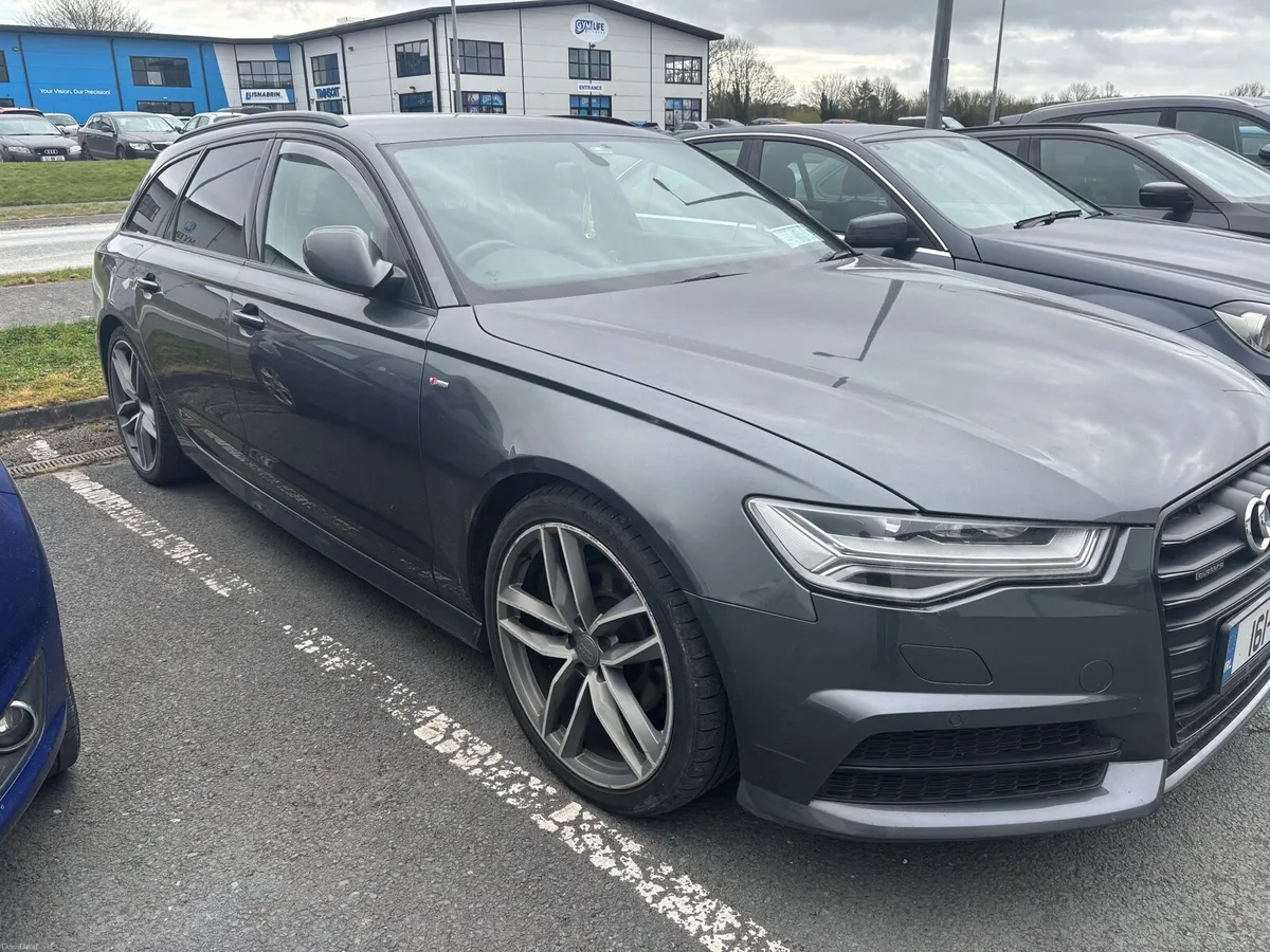 Audi A6 Avant black edition Quattro 2016 - Image 2