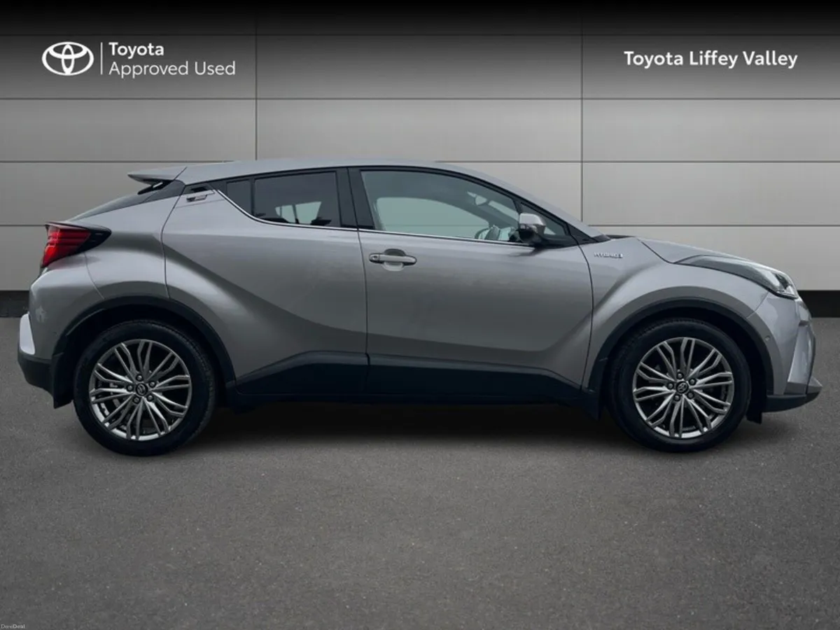 Toyota C-HR 1.8 HYBRID SOL 4DR AUTO - Image 3