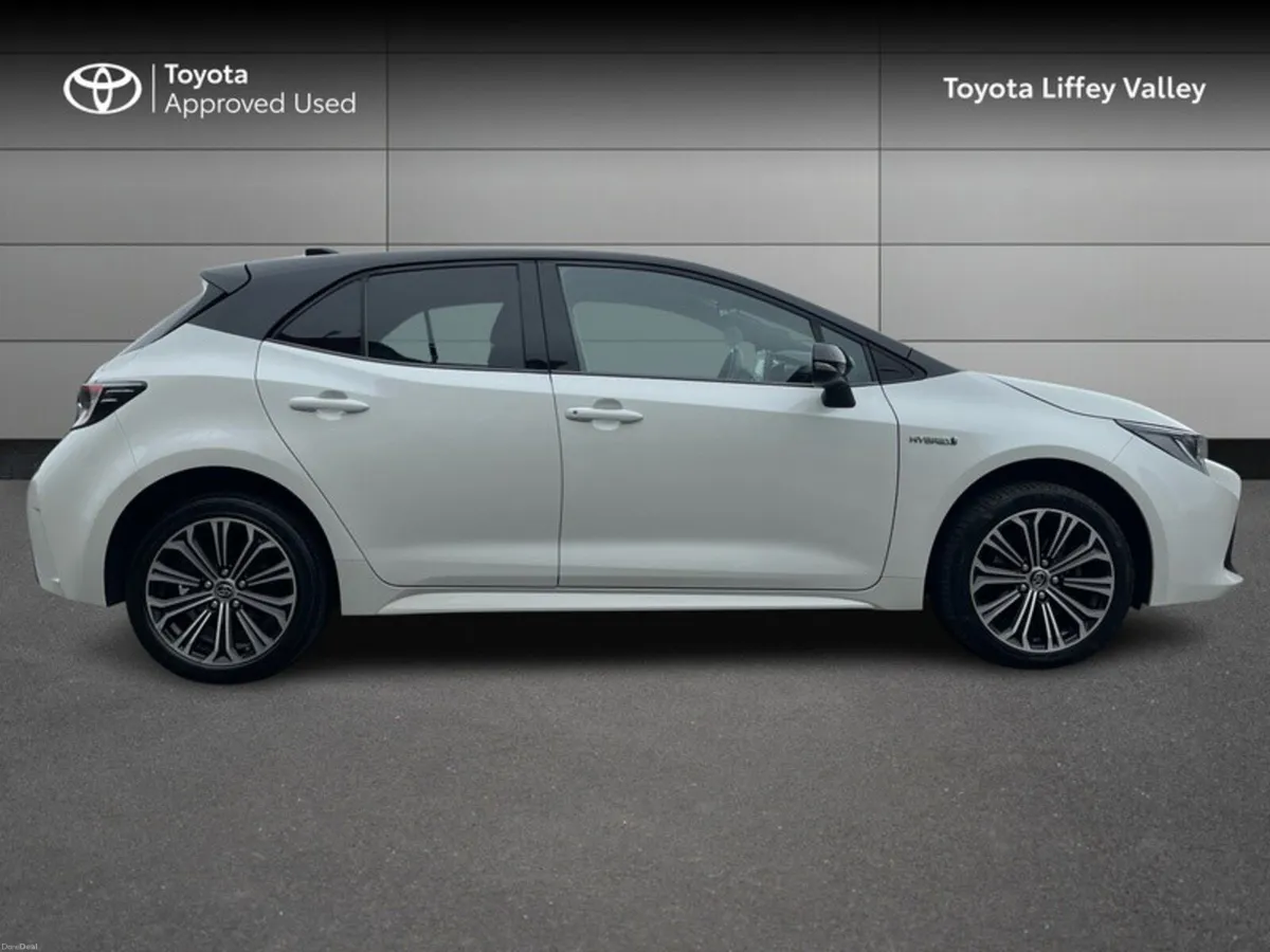 Toyota Corolla COROLLA HYBRID L/SPORT H/B - Image 3