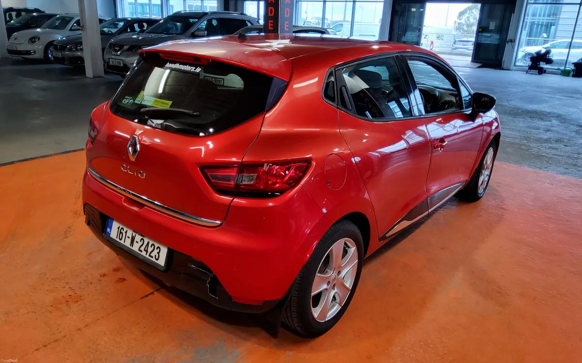 Renault Clio 2016 - Image 4