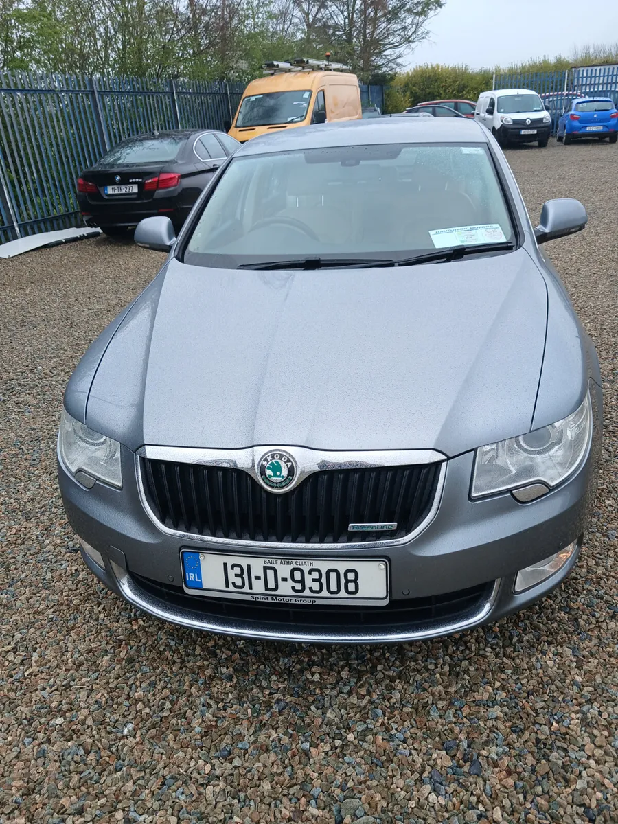 Stunning Skoda Superb 2013 elegance model - Image 3