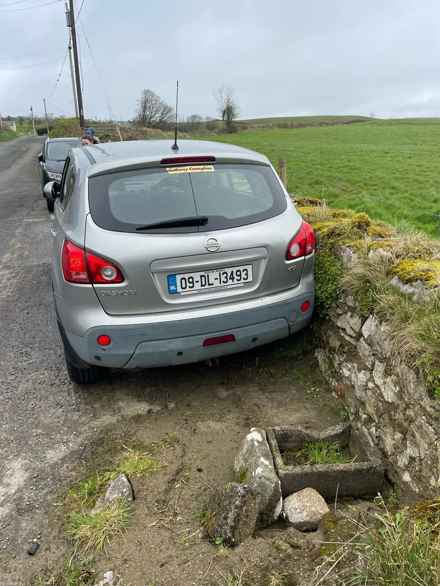 Nissan Qashqai for sale. Sold As Seen - Image 3