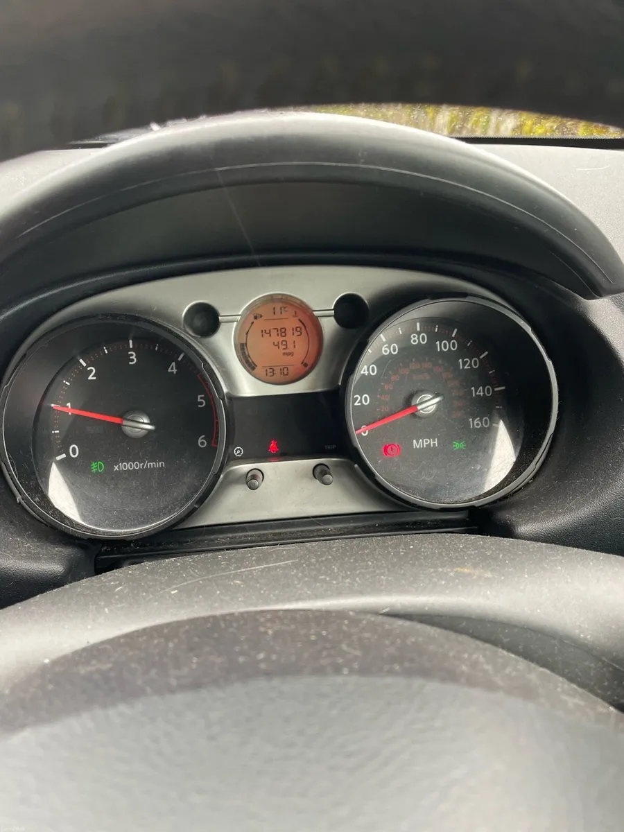 Nissan Qashqai for sale. Sold As Seen - Image 4