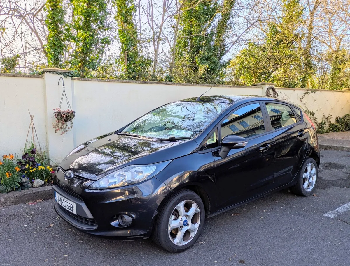 Ford Fiesta 2011 - Image 1