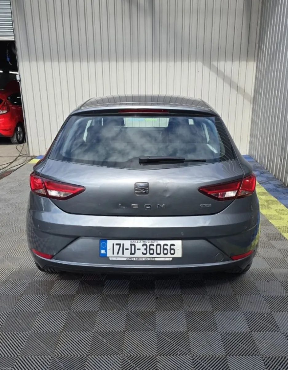 2017 SEAT Leon 1.6TDI DSG SE Automatic - Image 4