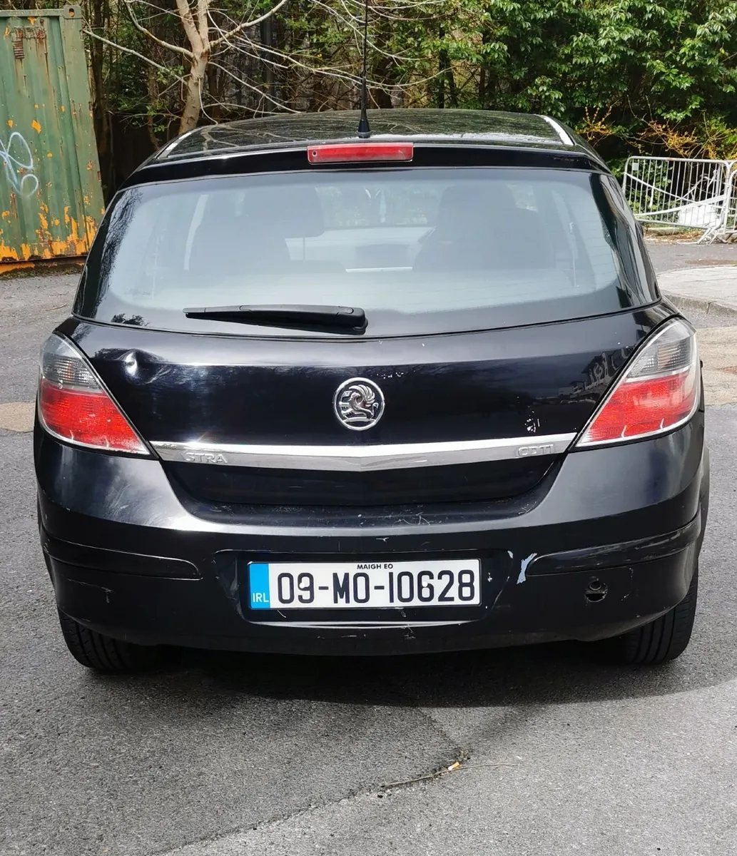 Vauxhall Astra 2009 - Image 4