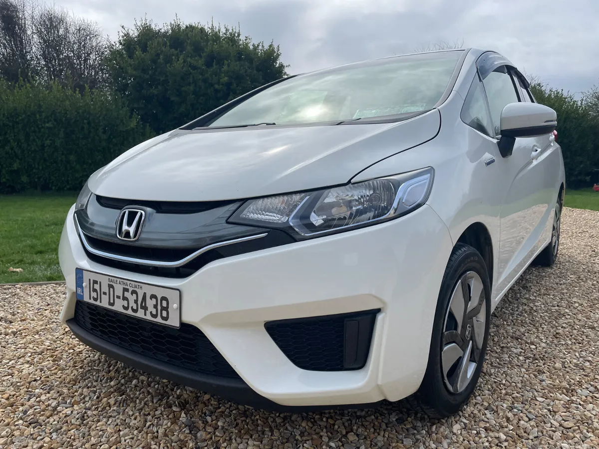 Honda Fit 2015 - Image 4