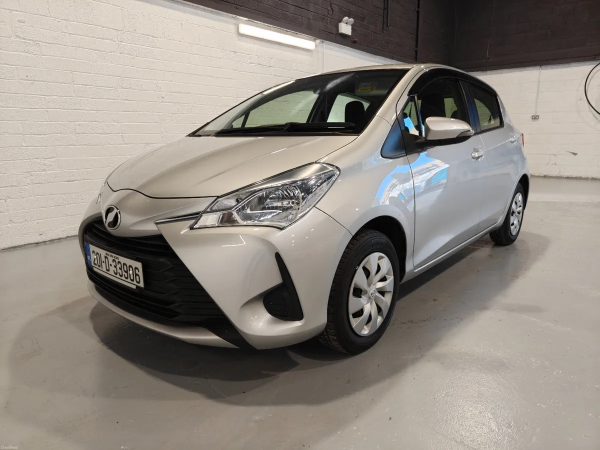 2020 TOYOTA VITZ 1.0L AUTOMATIC LOW MILEAGE - Image 2