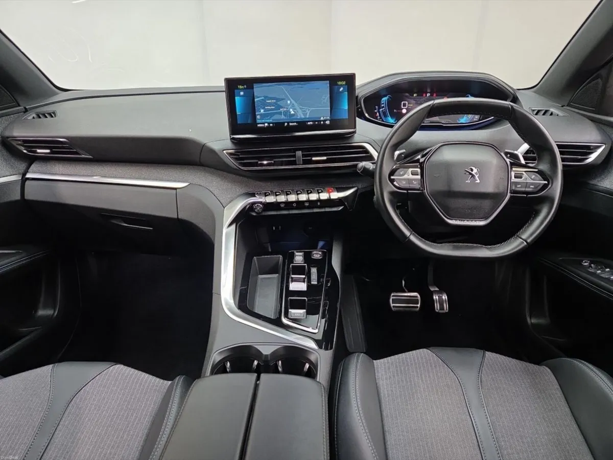 Peugeot 3008 Allure Premium+ SS 225BHP PHEV - Image 4