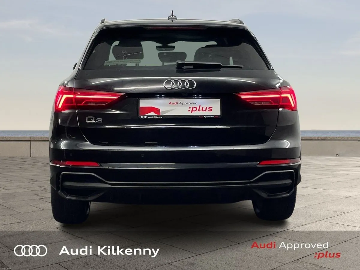 Audi Q3 45 TFSI E S Tronic S line with Surround Vi - Image 6