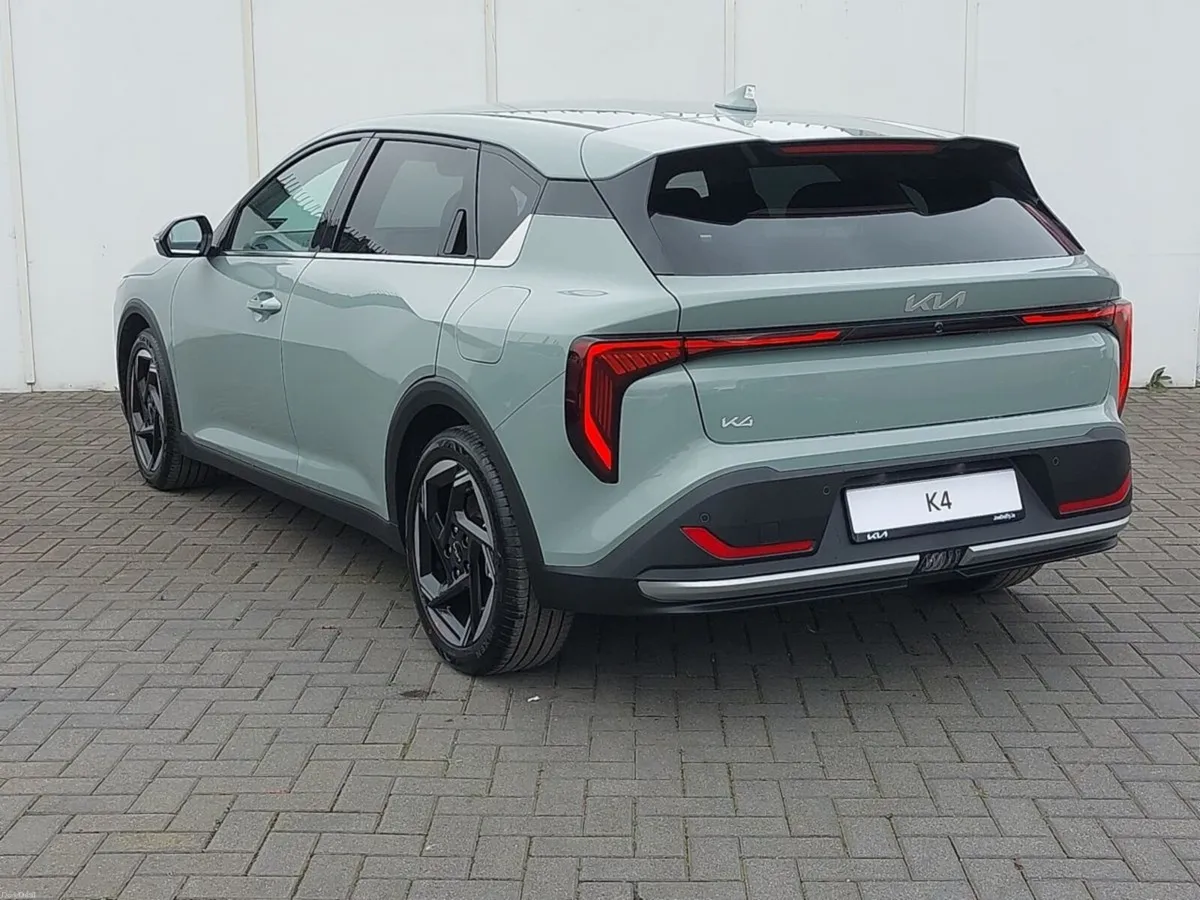Kia K4 K3  1.0 Petrol  Manual - Image 3