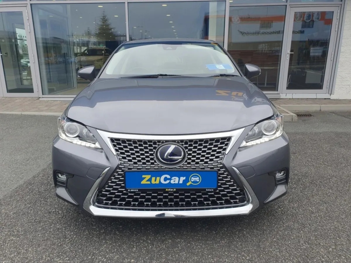 Lexus CT 200H Executive - Image 3