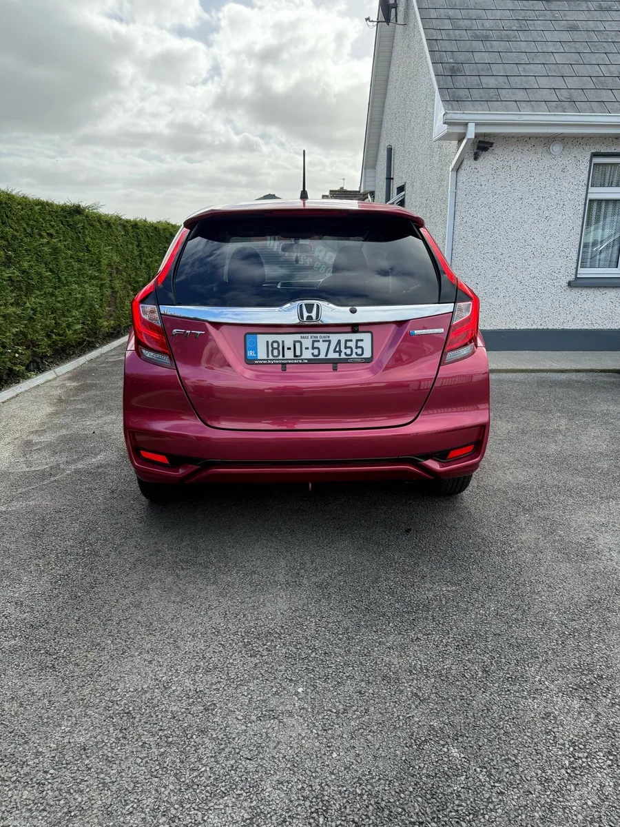 Honda FIT low km - Image 4