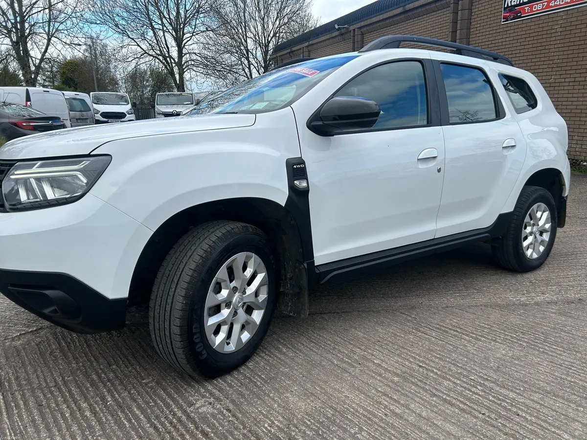 2022 DACIA DUSTER 4 WHEEL DRIVE - Image 3