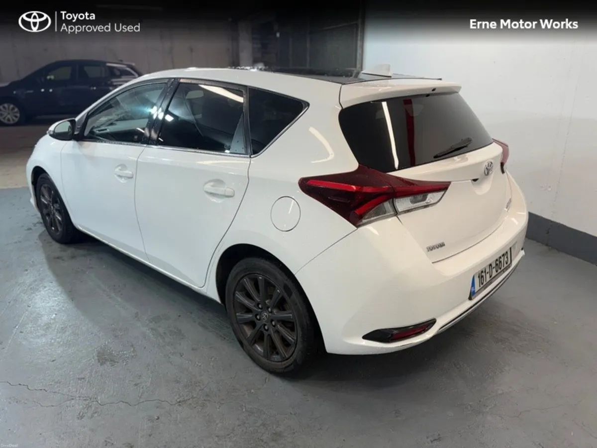 Toyota Auris AURIS 1.2T 5DR LUNA*REDUCED BY €500* - Image 3