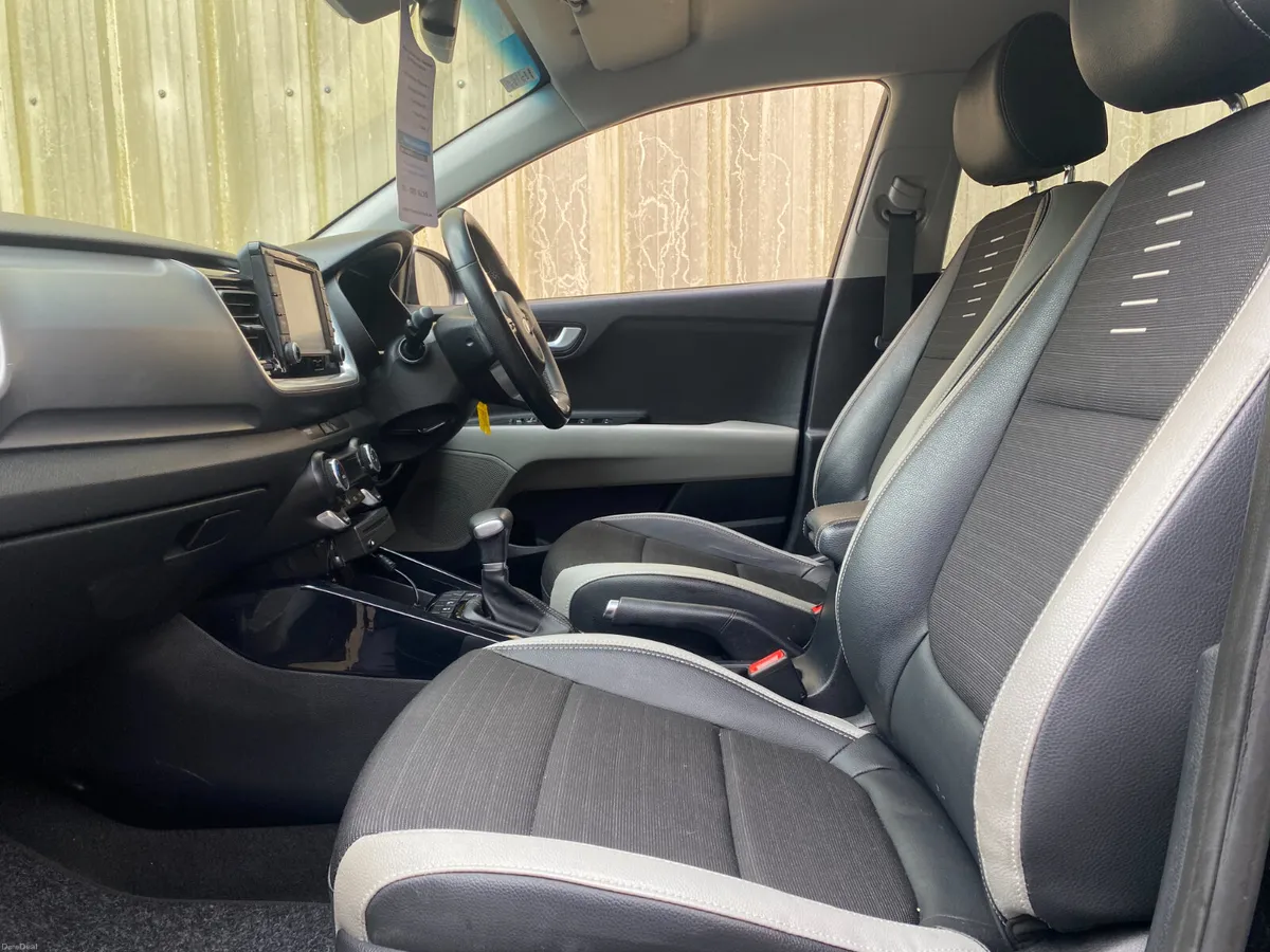 Kia Stonic 2020//AUTOMATIC//FINANCE AVAILABLE - Image 4