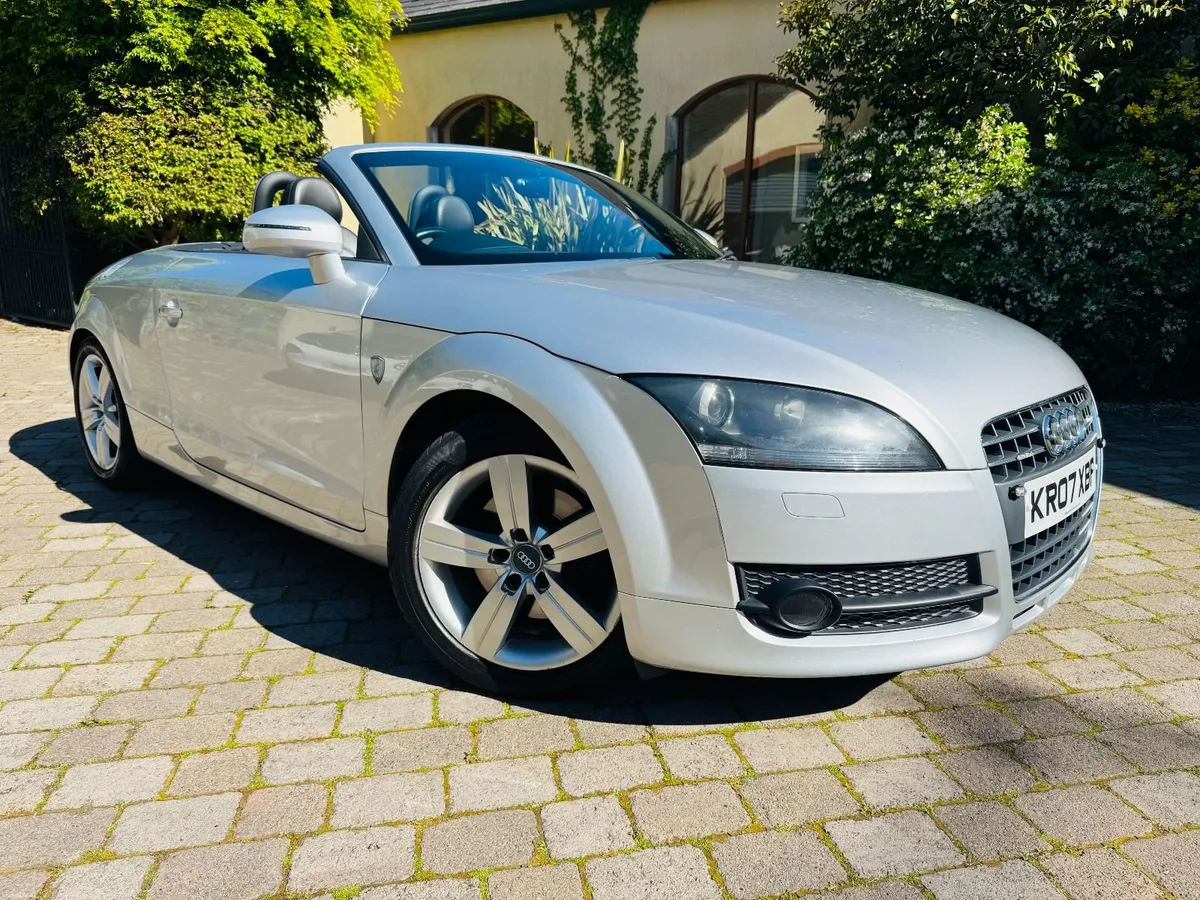 Audi TT 2.0 TFSi CONVERTIBLE - STUNNING NI CABRIO - Image 1