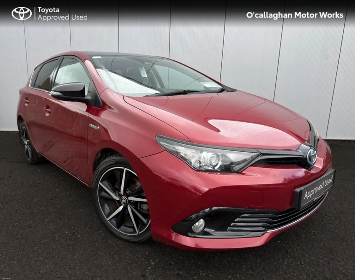 Toyota Auris AURIS HYBRID LUNA SPORT - Image 1