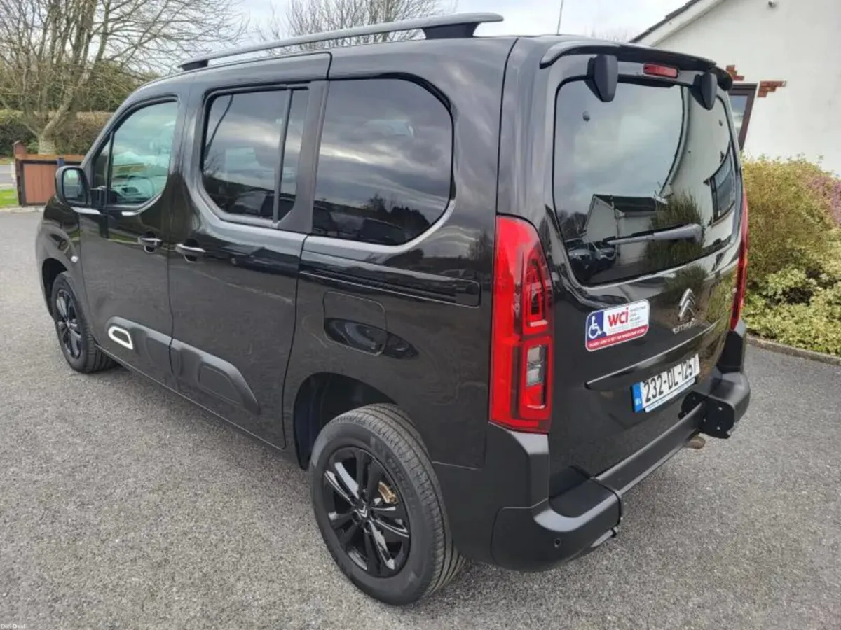 Wheelchair Accessible Citroen Berlingo - Image 6
