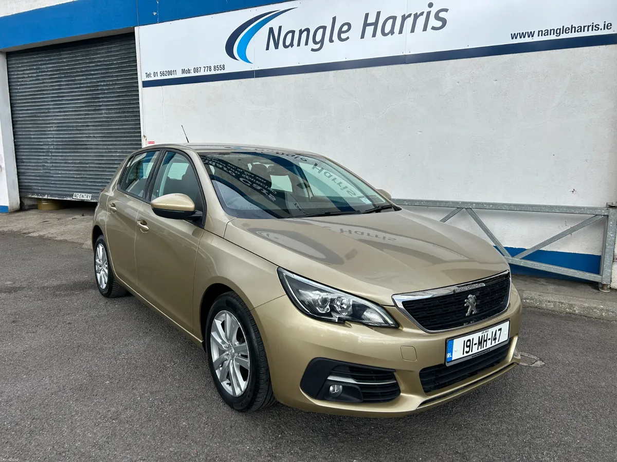 Peugeot 308 ONE OWNER. - Image 4