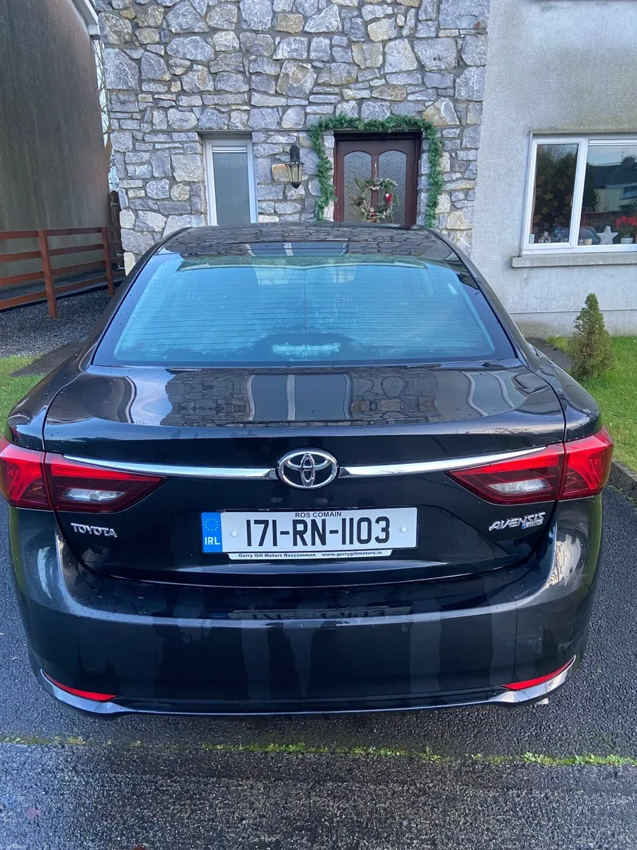 Toyota Avensis 2017 - Image 4