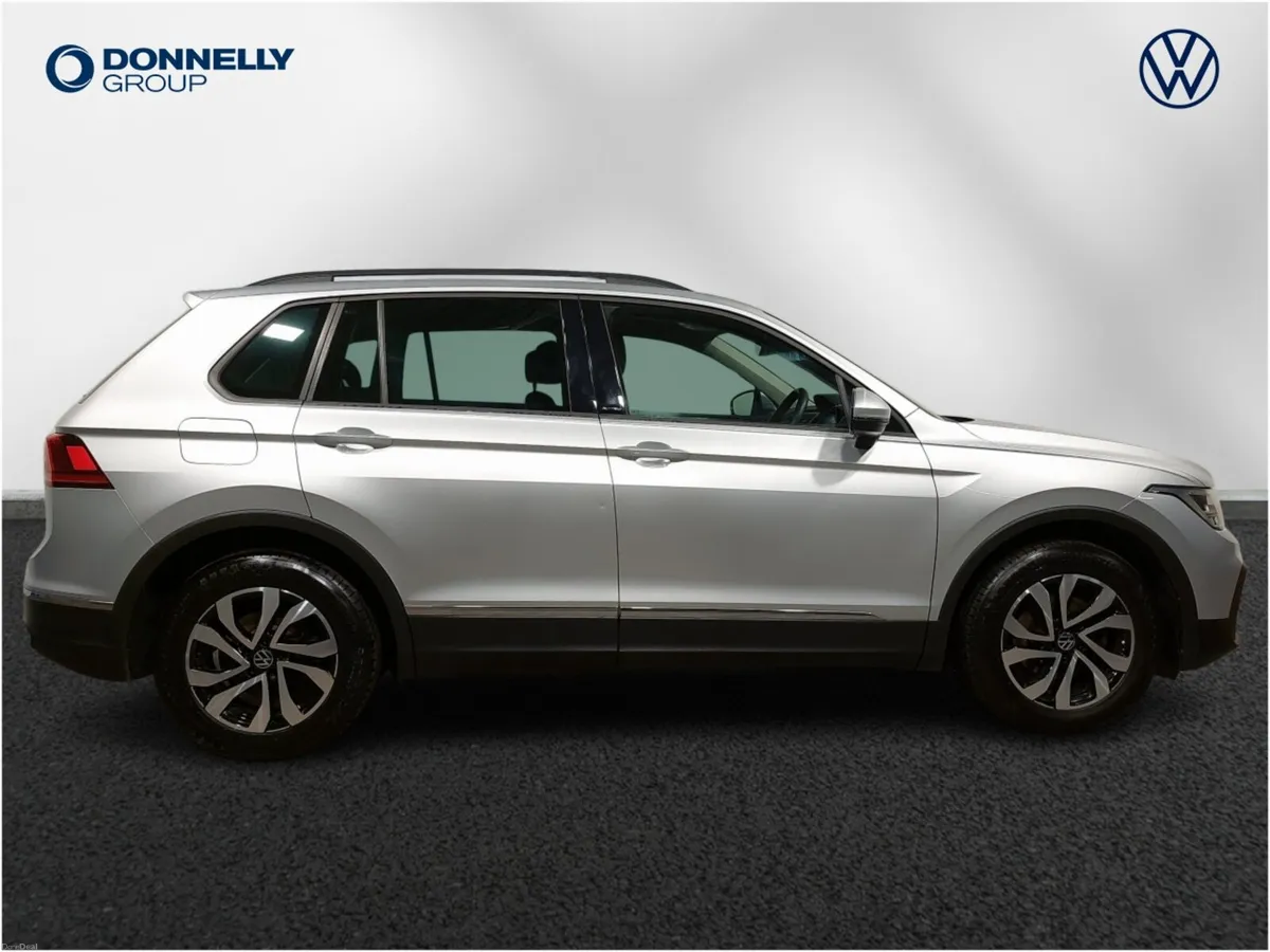 Volkswagen Tiguan Estate Special Edition Active - Image 4