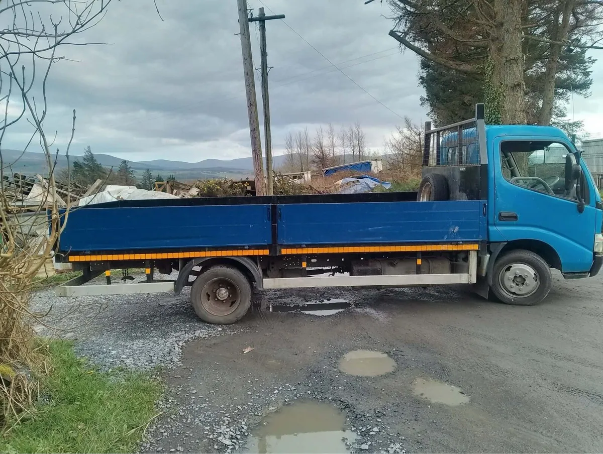 Toyota dyna - Image 3