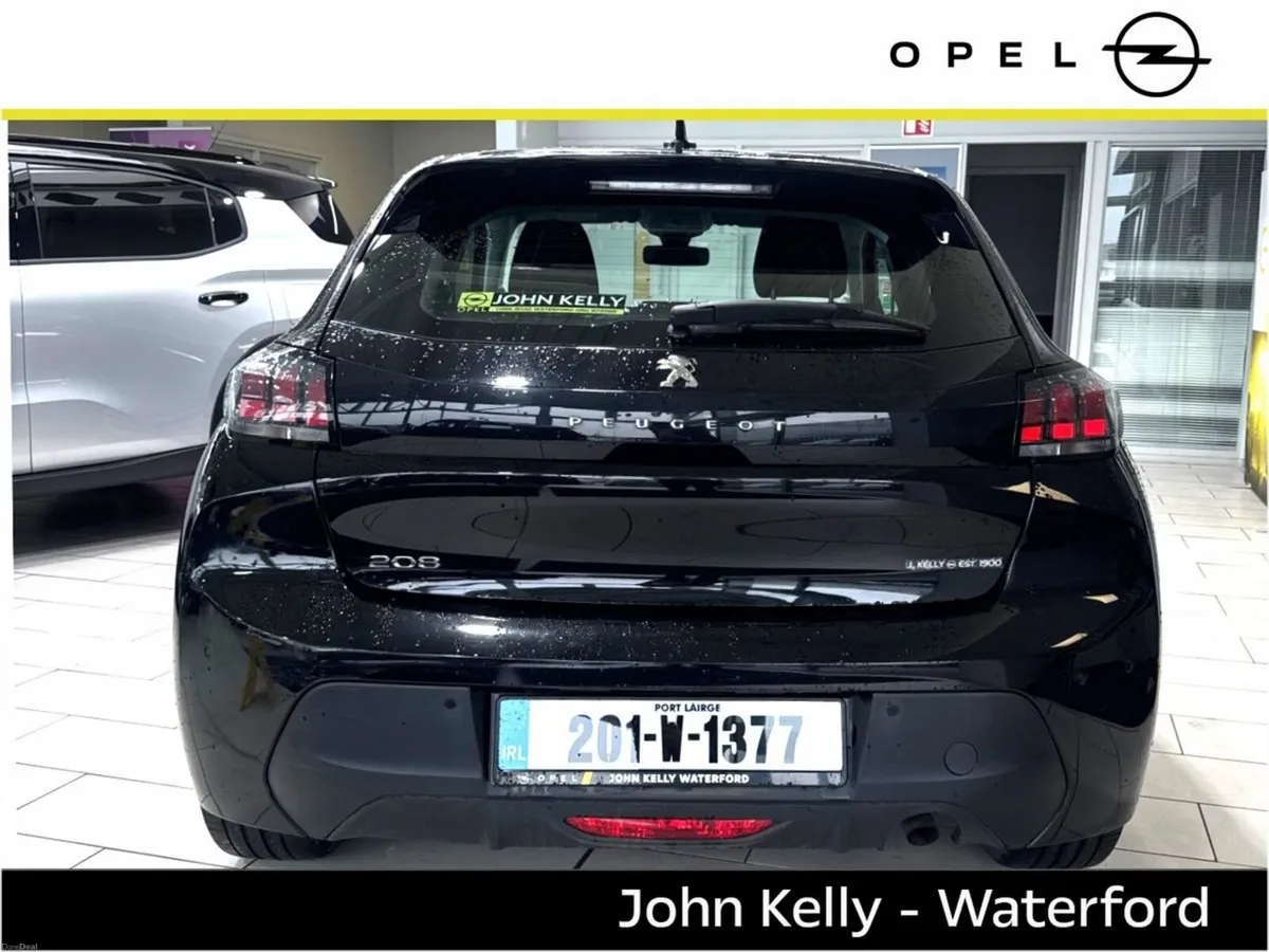 Peugeot 208 1.2 Puretech 75 bhp Active - Image 4