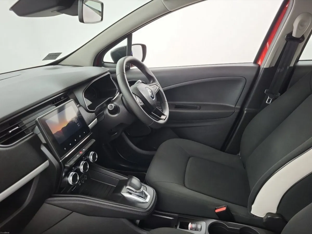Renault Zoe R110 Z.E 50 Play**Big Battery with 92. - Image 4