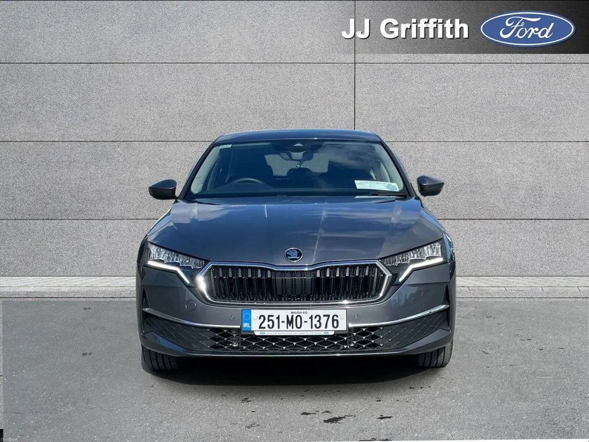 Skoda Octavia Selection 1.5TSI 115HP - Image 3