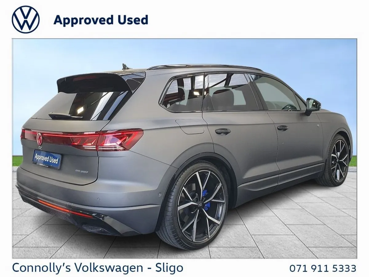 Volkswagen Touareg R 3.0 TSI PHEV 462HP - Image 4