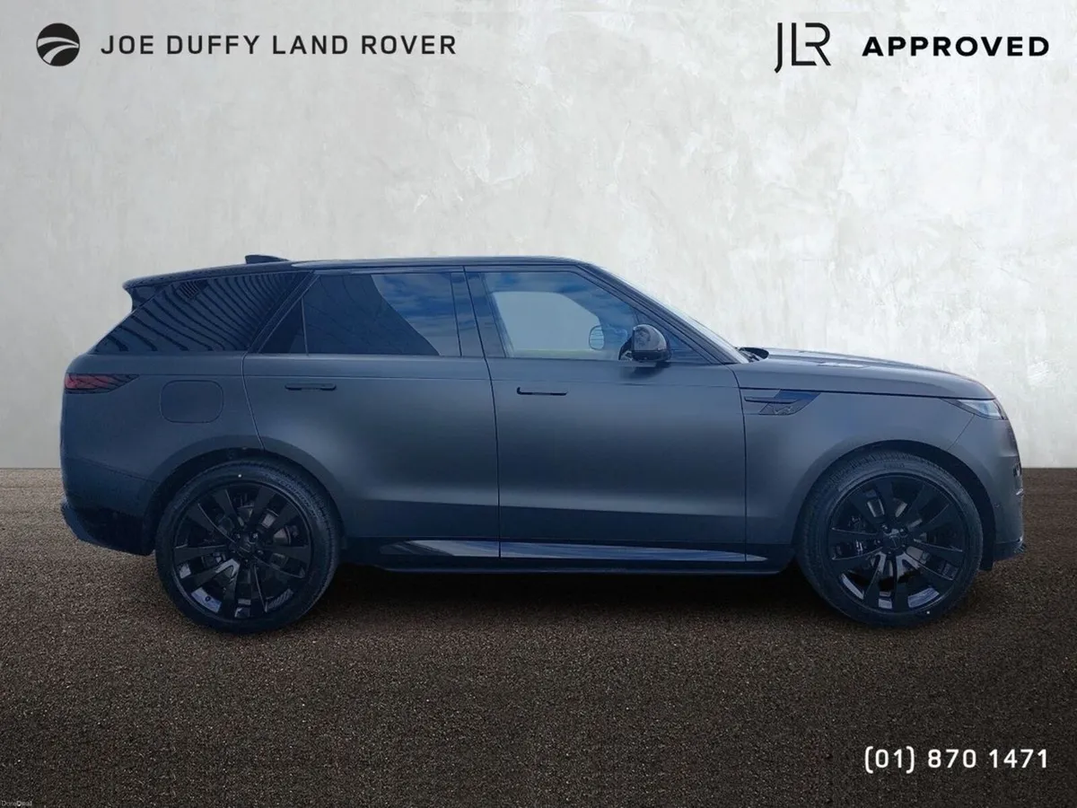 Land Rover Range Rover Sport Stealth 3.0 PHEV Dyna - Image 6
