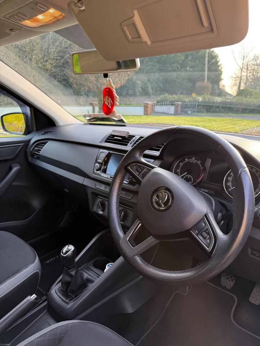 Skoda Fabia 1.0 TSI 95BHP 2021 - Image 4