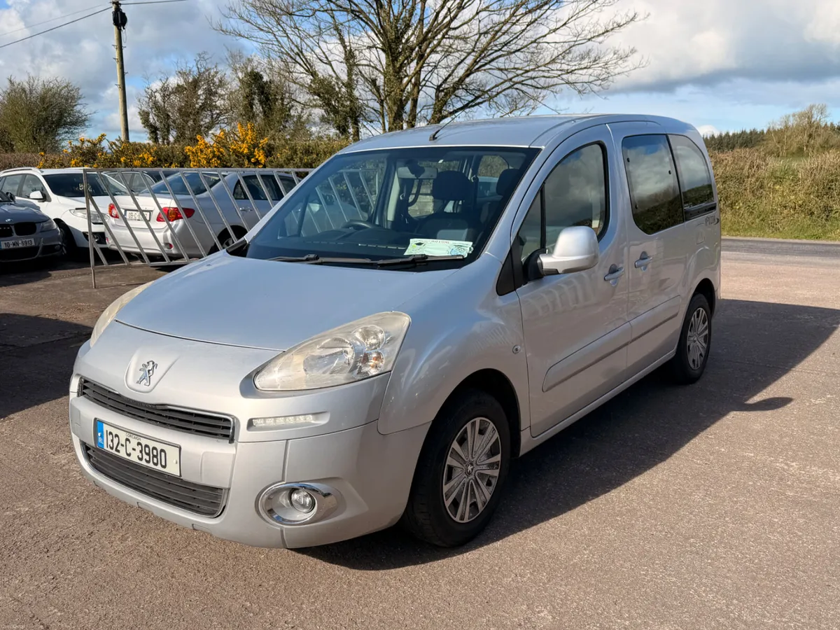 Peugeot Partner Tepee 2013 Wheelchair Accessible - Image 3