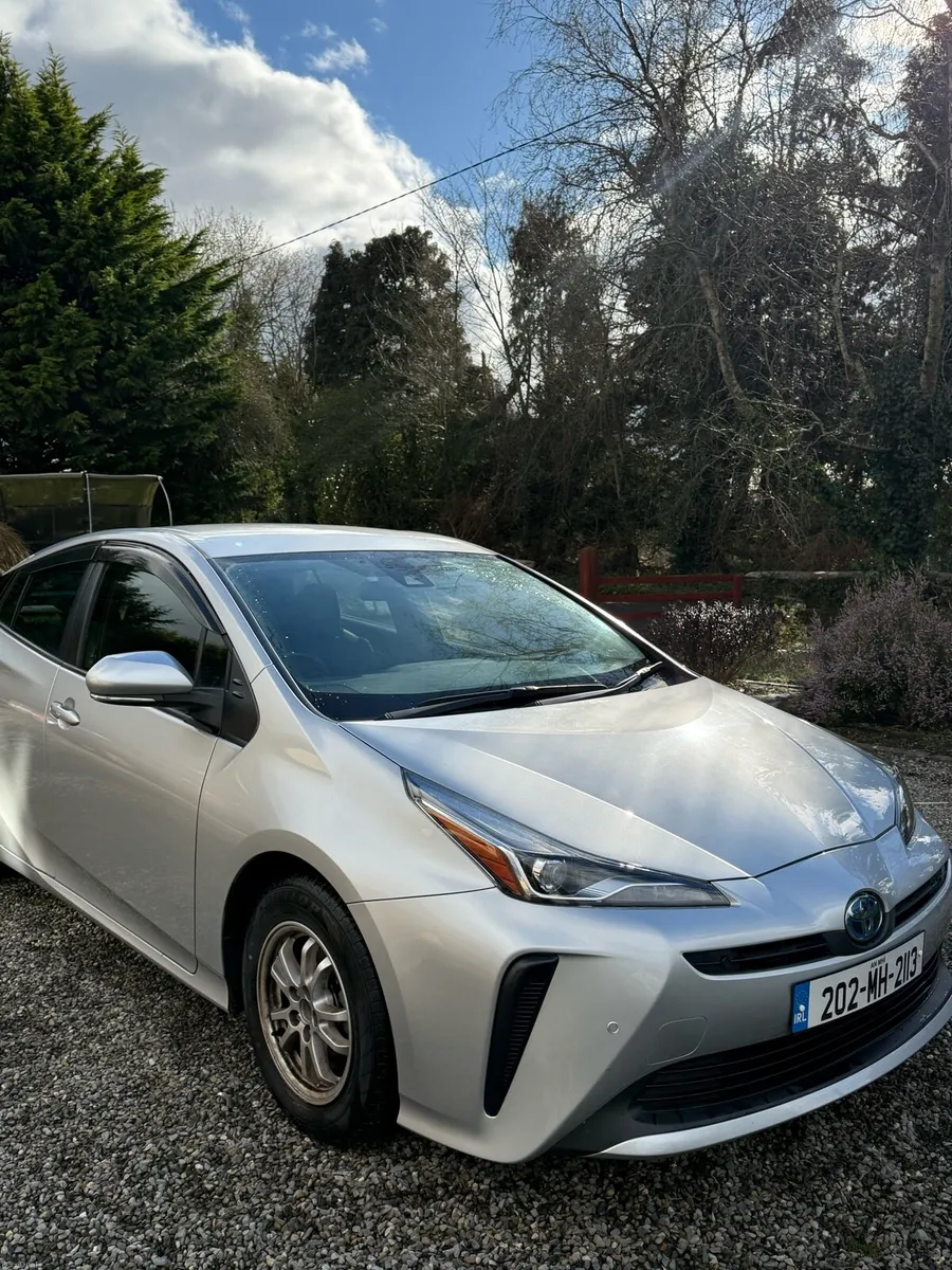 Toyota Prius - Image 4