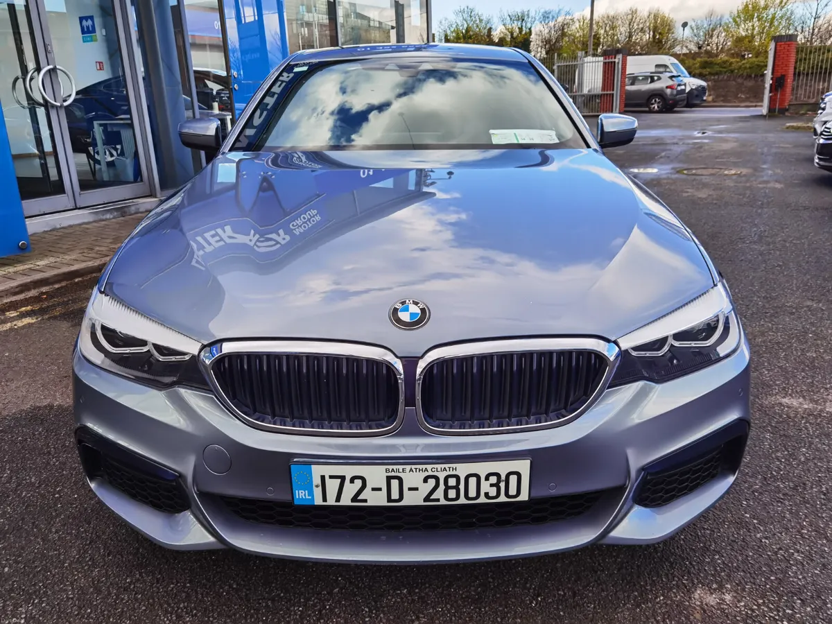 BMW 5 SERIES 530E M SPORT **HARMON/KARDON** - Image 2