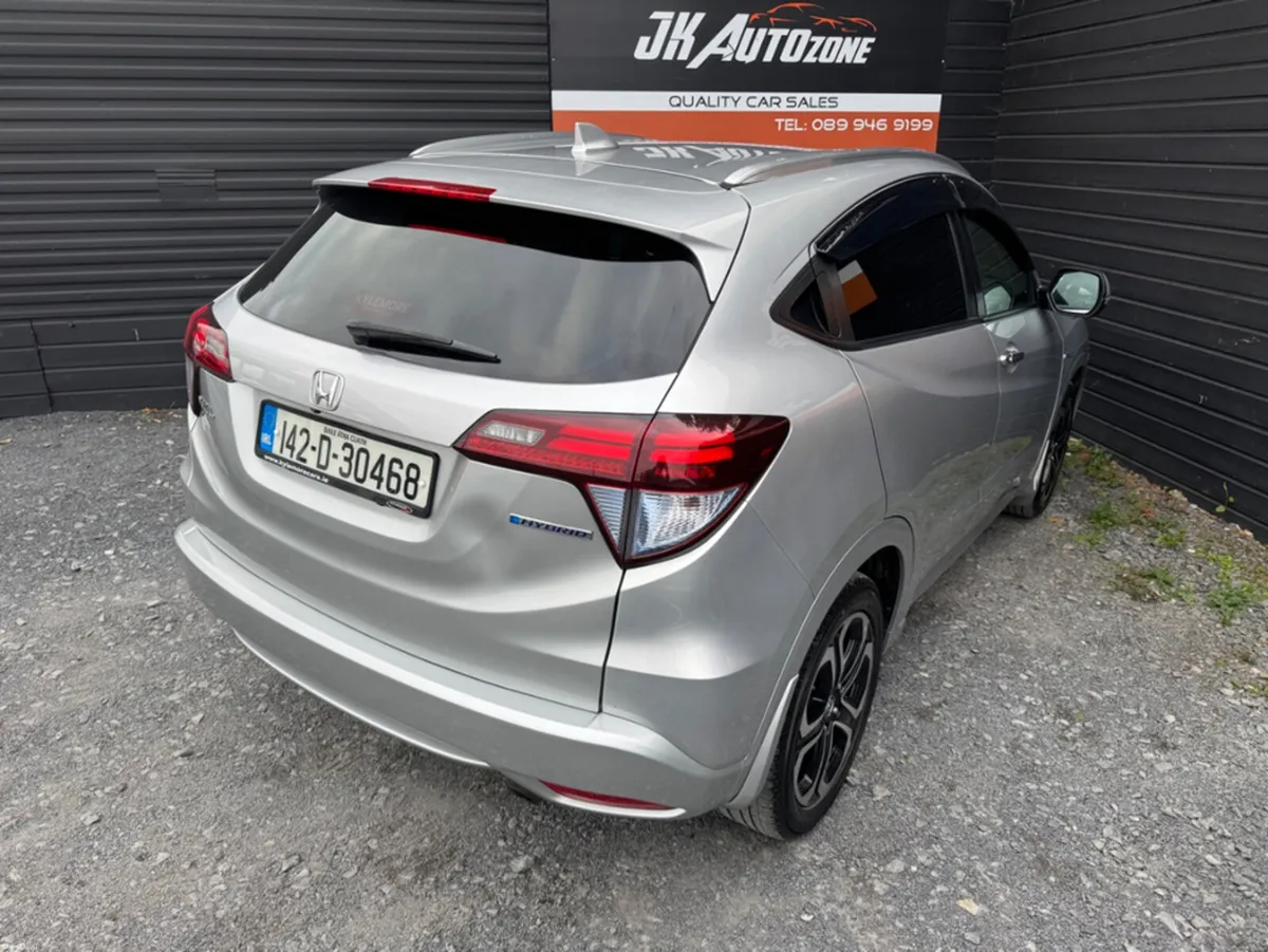 Honda Vezel 1.5 HYBRID 5DR AUTO - Image 4