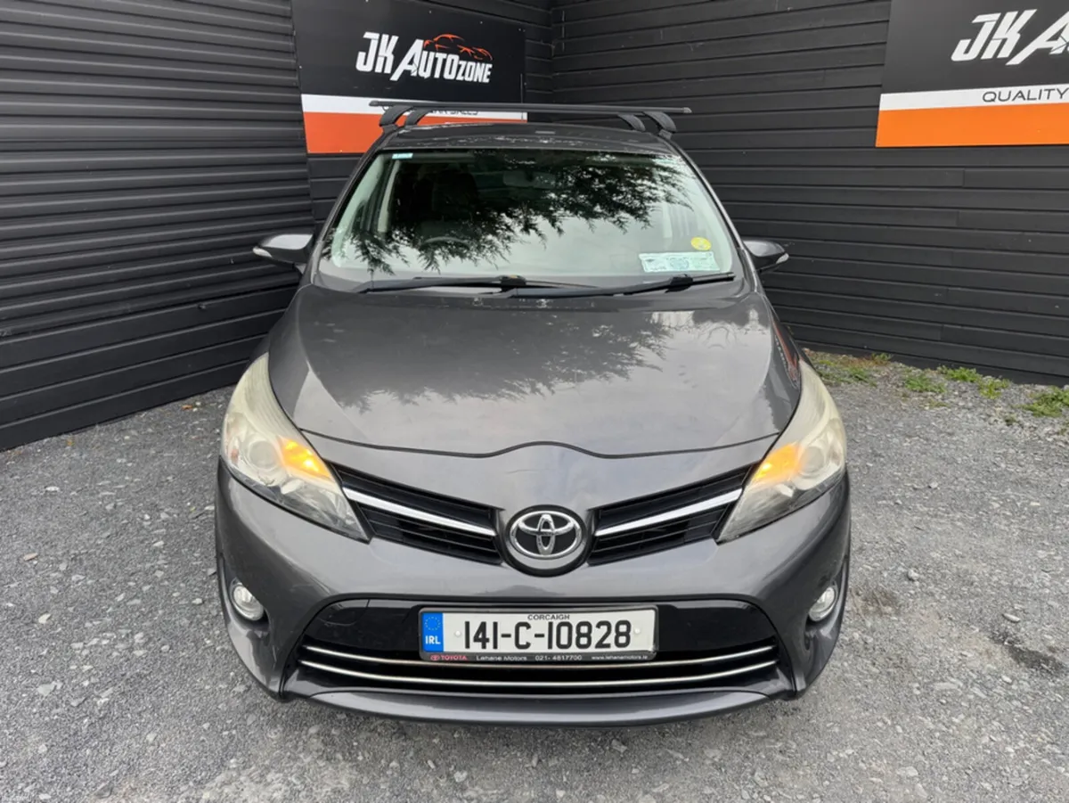 Toyota Corolla 2.0 D-4D ICON 126BP 5DR - Image 2