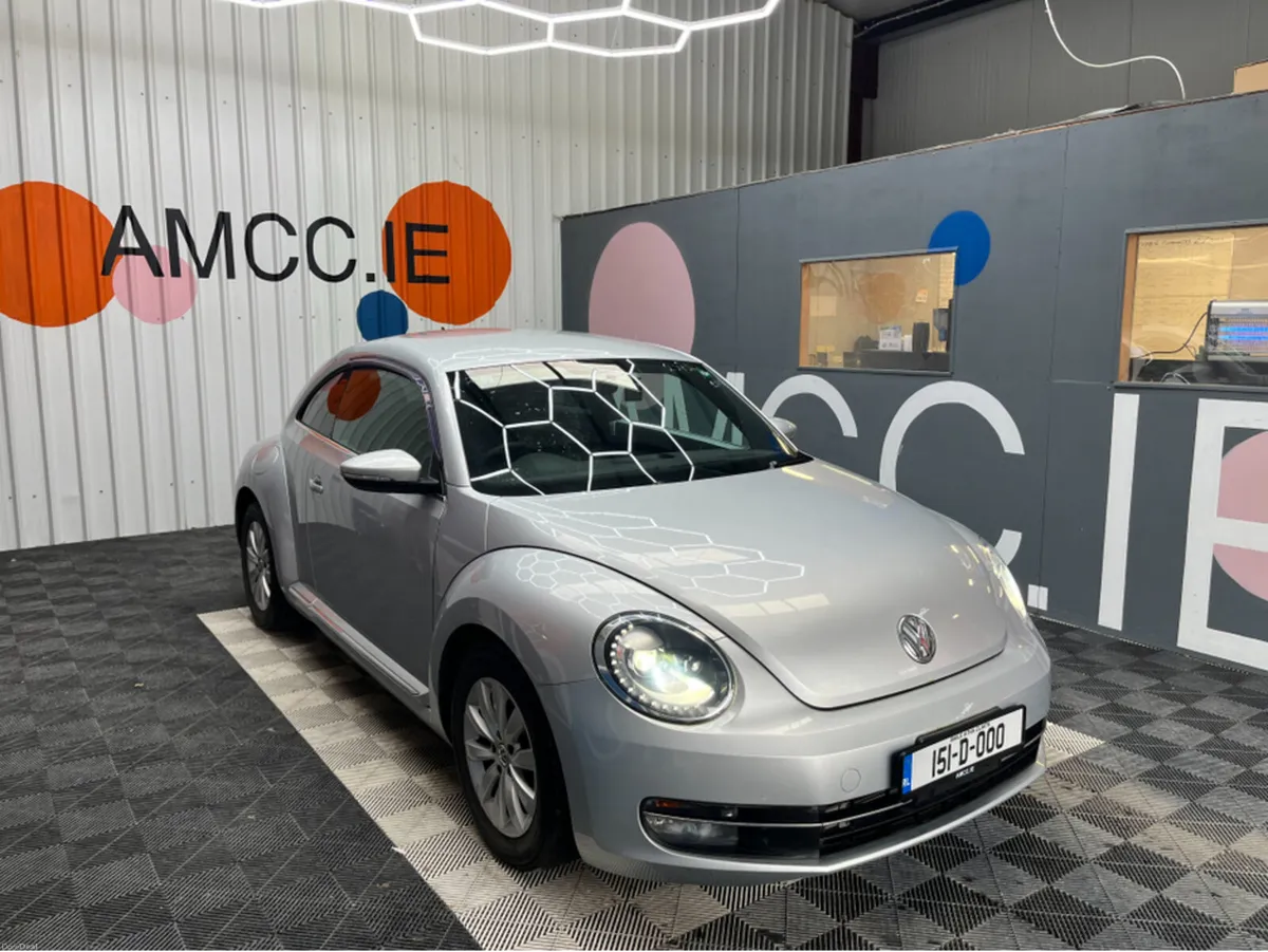 Volkswagen Beetle 2015 VOLKSWAGEN BEETLE DESIGN 1. - Image 1