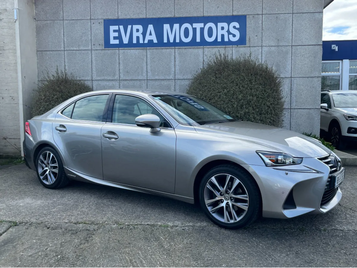 Lexus IS LUXURY AUTOMATIC HYBRID 2.5 PETROL //FULL - Image 3