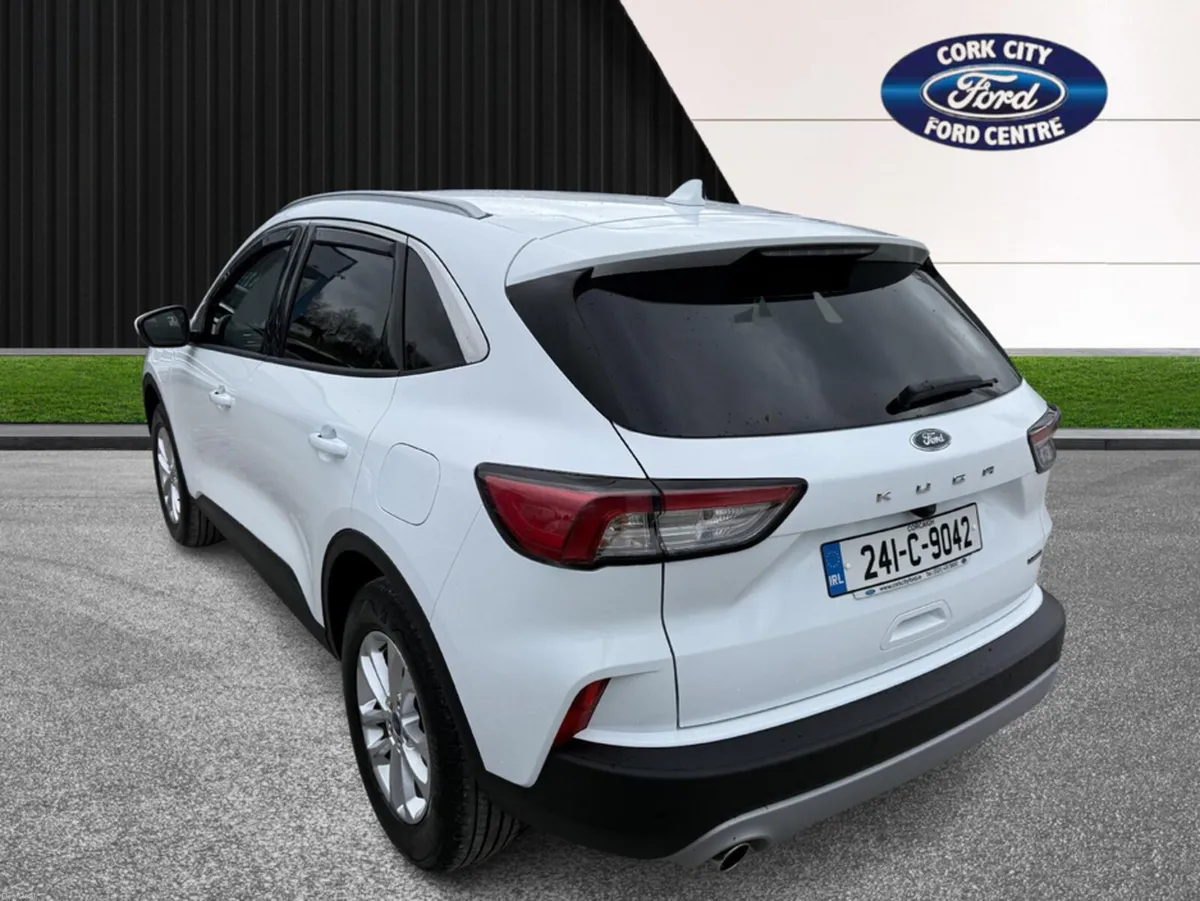 Ford Kuga TITANIUM 2.5 PHEV 225 S6.2 - Image 5