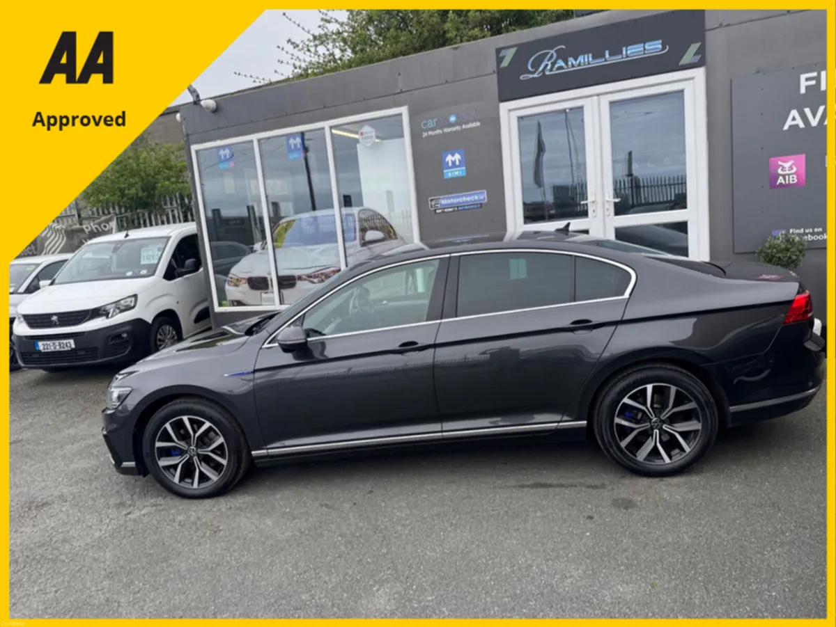 Volkswagen Passat GTE DSG..FULL VW SERVICE HISTORY - Image 3