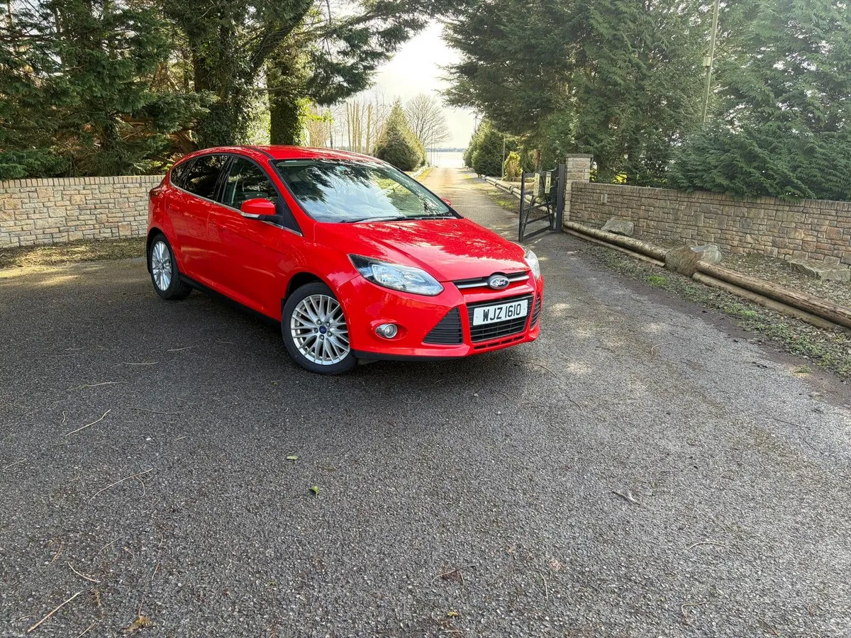2014 Ford Focus Zetec 1.0 Ecoboost - Image 2