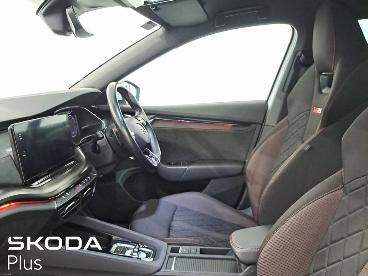 Skoda Octavia OCTAVIA RS 2.0TDI 200HP DSG - Image 4