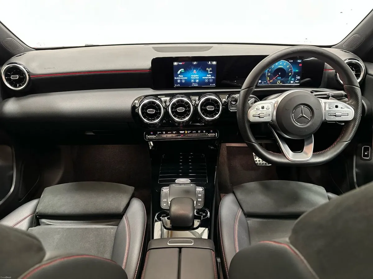 Mercedes-Benz A-Class A250 e AMG Line PHEV - Image 4